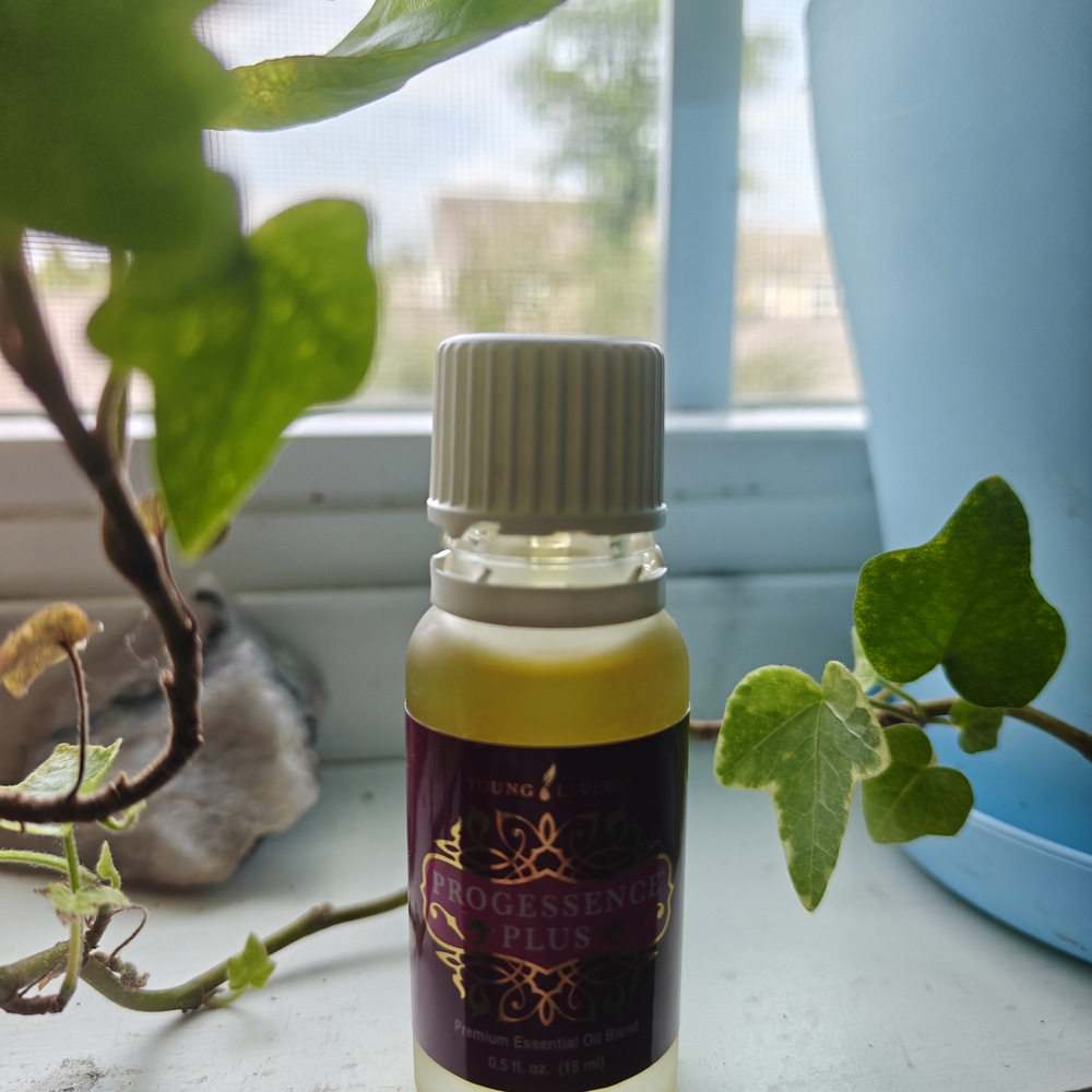 Progessence Plus Essential Oil Blend - Purple